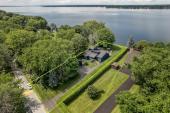 Sublime maison entirement rnove au bord du Lac Champlain