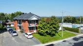 Val-des-Sources (Estrie) : Duplex, deux grands 5 , prs des services, occupation rapide, 